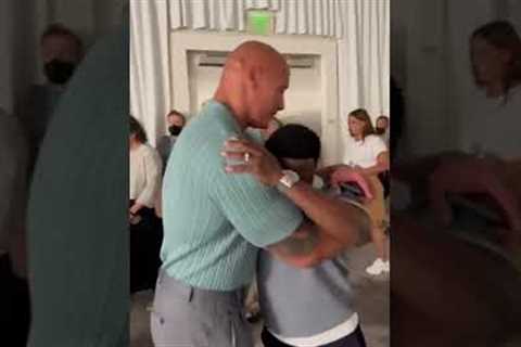 Whenever The Rock meets Kevin Hart it's so special moment.  #kevinhart #dwaynejohnson #therock