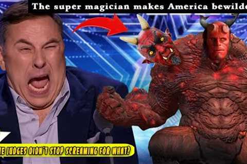 The magician joker turns giant lion appeared, making the judges panic | American Talent Show 2023