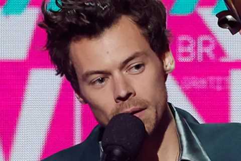 Harry Styles Dedicates BRIT Award to Female Artists Not Nominated, 'Well Aware of My Privilege'