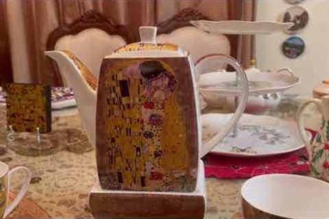 Collecting tea pots... My Hobby
