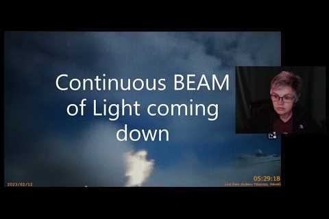 Some kind of Light Beam at the Observatories coming down pulsating