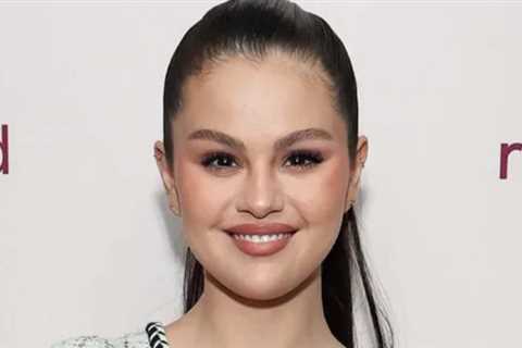 Why Selena Gomez Gave Control of Her Social Media Accounts to Assistant After Bad Breakup