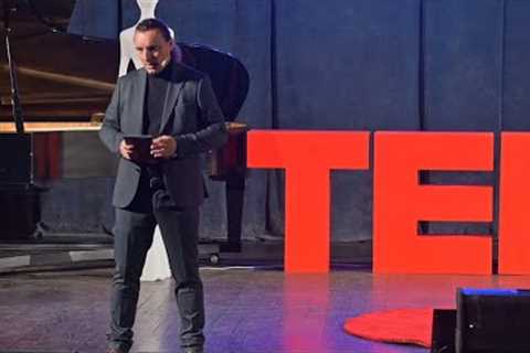 De ce nu trebuie să renunți niciodată?  | Bogdan Ota | TEDxEroilor