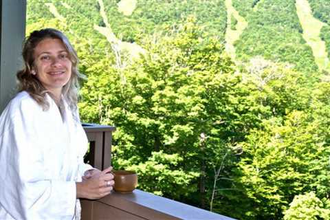 Stowe Mountain Resort Review: Things To Do and Where to Eat