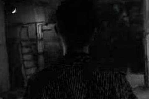 The Prodigy - No Good (Start The Dance) (Official Video)