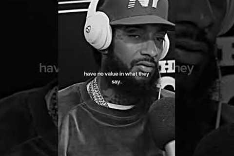 SURROUND YOURSELF WITH GREATNESS - Motivational Speech