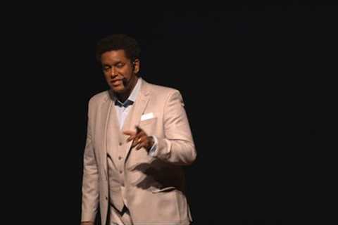 O que o verão significa para você | Luciano Machado | TEDxCampinas