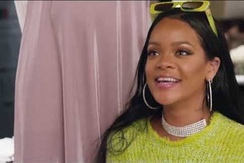 rihanna being cute pt 3