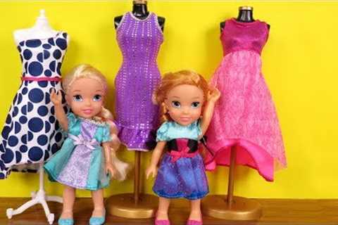 SHOPPING ! Elsa and Anna toddlers at Clothing Store - Dresses - Shoes - Purses