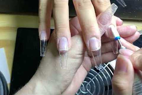 Easy Nail Art Designs for Beginners: The Ultimate Guide