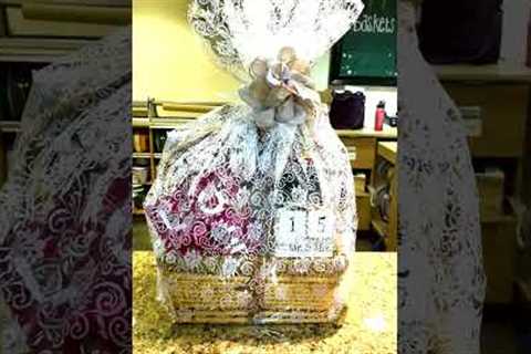 Beautiful Wedding Gift Basket for Bride and Groom #shorts