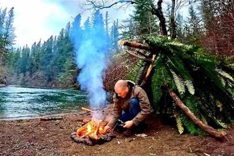 SOLO BUSHCRAFT FISHING HUT BUILD!!! Catching Salmon &amp; Trout!