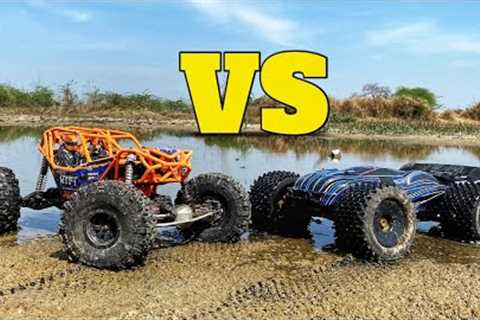 Axial Ryft Crawler vs JLB Cheetah RC Car | High Speed RC Cars | RC Car In Mud