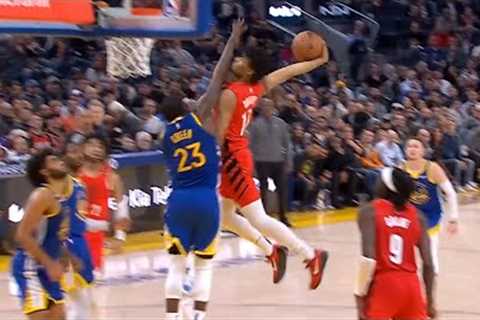 Shaedon Sharpe throws down filthiest poster dunk on Draymond Green 😱