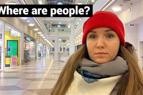 A year of sanctions. Russian shopping mall. What has changed?