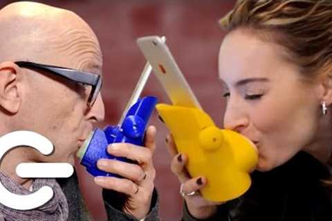 The Kissing App Kissenger - The Gadget Show