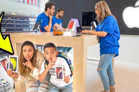 We ROBBED the APPLE STORE.. 😱 | The Royalty Family