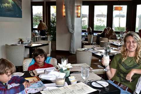 Sinclair's Restaurant: Fine dining with a laid back beach feel