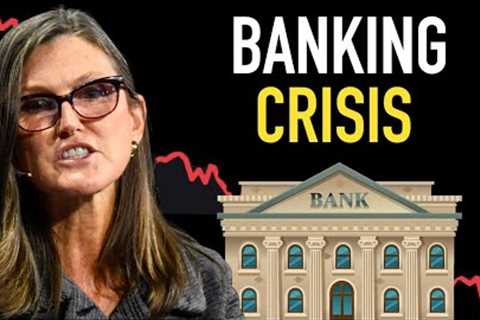 Cathie Wood: Are Banks About To Crash?  🚨