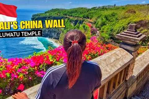Uluwatu Temple Tour!! Bali's China Wall - Tamil Travel Vlogs 🇮🇩