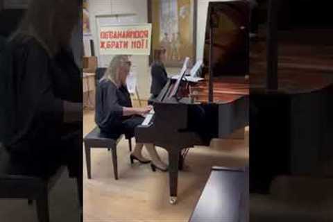Performance by very professional piano teacher of Virtuoso School of Music and Art
