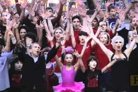 Broadway Stars Sing a Tribute to New York, NY, in Memory of 9/11