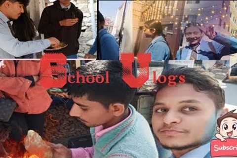Vlogs in School || Vlogs With Funny Guys