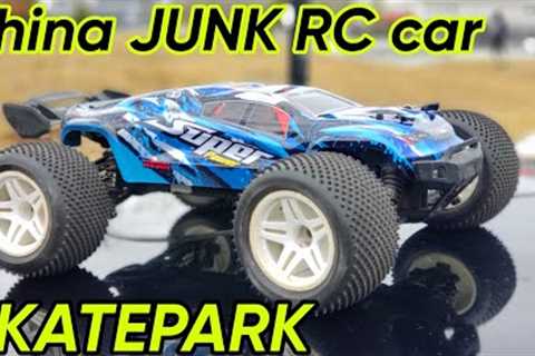 The China junk RC car that you could buy 🤷🏼‍♂️ but is it really worth the price?