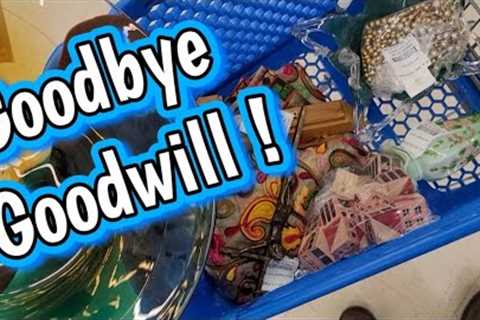 Goodwill Needs To Take Notes From This Thrift Store - They Have Vintage &amp; Antiques To Buy In..