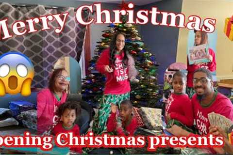 UNBOXING CHRISTMAS GIFT | OPENING CHRISTMAS PRESENTS 2022 | Black Family of 7