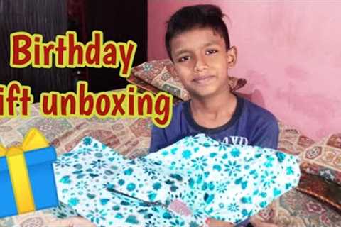 birthday gift unboxing 🎁 || Saadi ko diye birthday par gift 💝