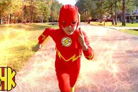 THE FLASH: SuperHero Kids Classics Compilation!