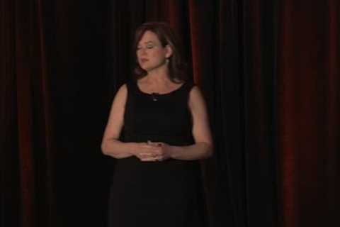 Ignite your best life – yes, insurance | Suzanne Malloy Zaleski | TEDxFergusonLibrary
