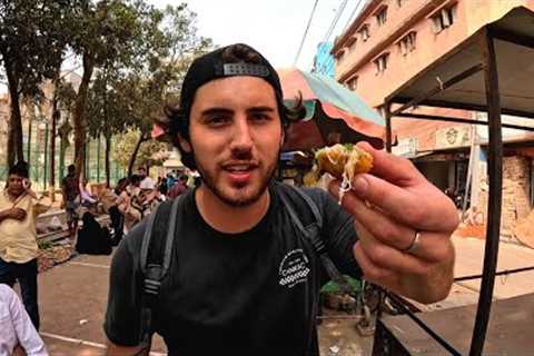 Trying Famous Street Food in Bangladesh (My first day in Dhaka) 🇧🇩
