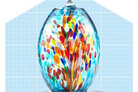 Do not be a solitary person! You'll love the thoughtful gifts that hostesses and hosts will receive.