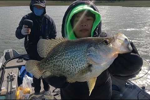 Huge Crappies At Lake Camanche