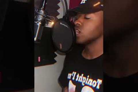 Bro forgot he had talent #artist #artistsoninstagram #rapper #music #artists #skit #skits