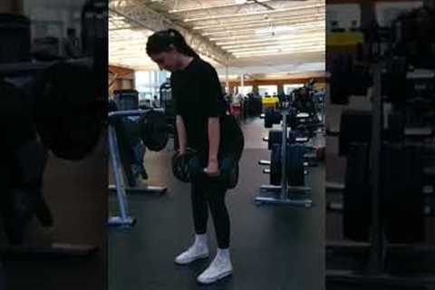 Workout with me ✨ legs #trainer #fitness #gym #gymlife #learn #motivation #health #gymgirl #rdl #fyp