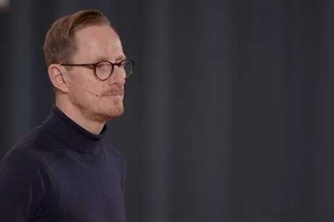 Nature and economic choice | Markus Hans-Peter Müller | TEDxESMTBerlin