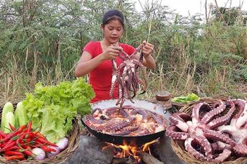 Yummy! Octopus salad Cooking with spicy chili So delicious food - Survival cooking