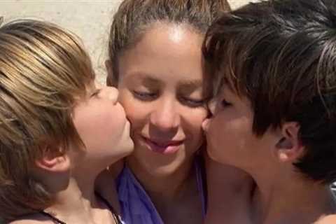 Shakira Leaves Barcelona with Kids After Gerard Pique Split: 'We Start a New Chapter'
