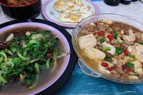 Chinese food vegetable with fish in black bean&amp; tofu with minced chiken in oyster..