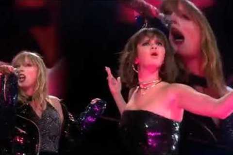 Taylor Swift and Selena Gomez - Hands To Myself (reputation Stadium Tour Live)