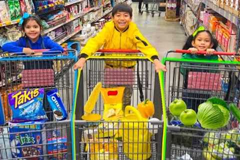 Colorful Supermarket Grocery Adventure with Eric Ellie and Andrea