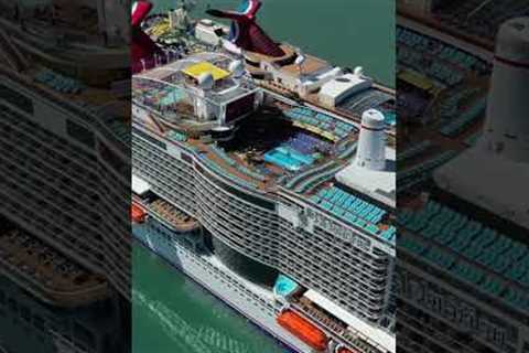 Transport to Paradise with BREATHTAKING Cruise Views #shorts