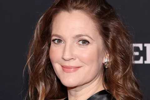 Drew Barrymore Talks Dating and Menopause Taboo: 'I Don't Want You to Think I'm Some Dusty, Old,..