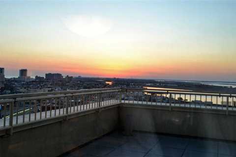 Sheraton Atlantic City: Romantic Getaway In a Presidential Suite