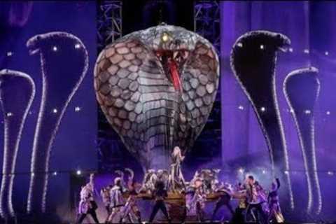 Taylor Swift - Look What You Made Me Do (intro + live) at #Reputation Stadium Tour 2018