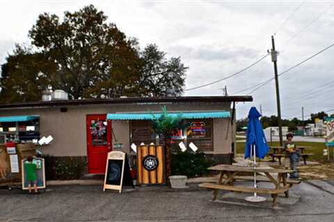 BeckyJack's Food Shack - Searching for Weeki Wachee restaurants and Finding a Gem