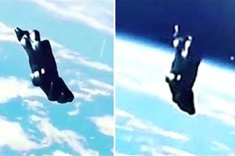 15 Unsolved NASA Mysteries &amp; Space Discoveries That Left Scientists Speechless